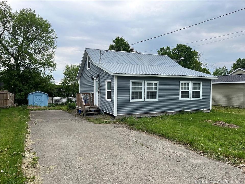 1st image of 9 Churchill St