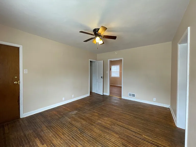 2518 Hunt St #2 — Photo 15