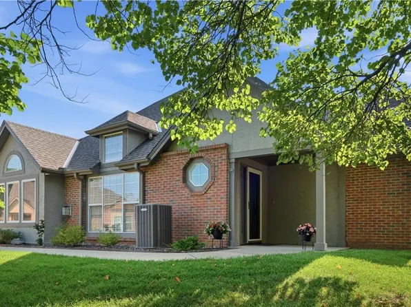 15282 S Greenwood St Suite 2503, Olathe, KS 66062