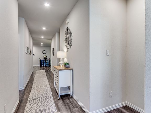 5th image of 2833 Brittlebush Dr
