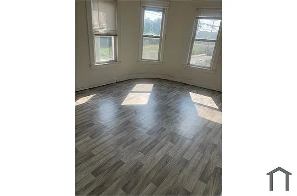 Building Photo - 420 Pembroke St #428