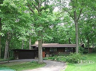 9336 Saratoga Rd, Fort wayne, IN 46804