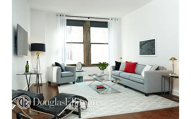 Rented by Douglas Elliman | media 38