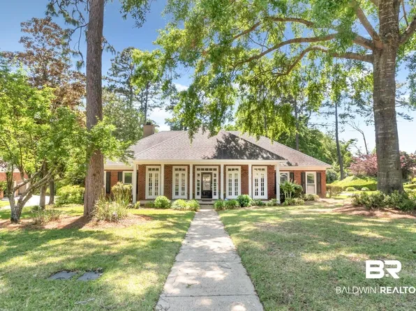 30595 Middle Creek Cir, Spanish Fort, AL 36527