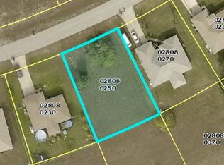 512 NW 26th St, Cape Coral, FL 33993