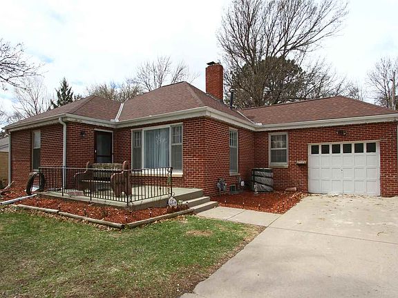 2nd image of 1211 S 48th St