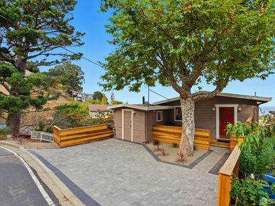 121 Kings Rd, Brisbane, CA, 94005