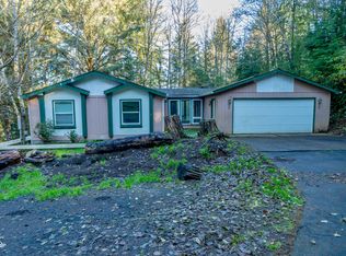 423 Camp 12 Loop, Toledo, OR 97391