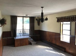 800 Washington St #1, Holliston, MA 01746