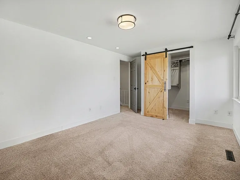 474 S Carr St — Photo 11