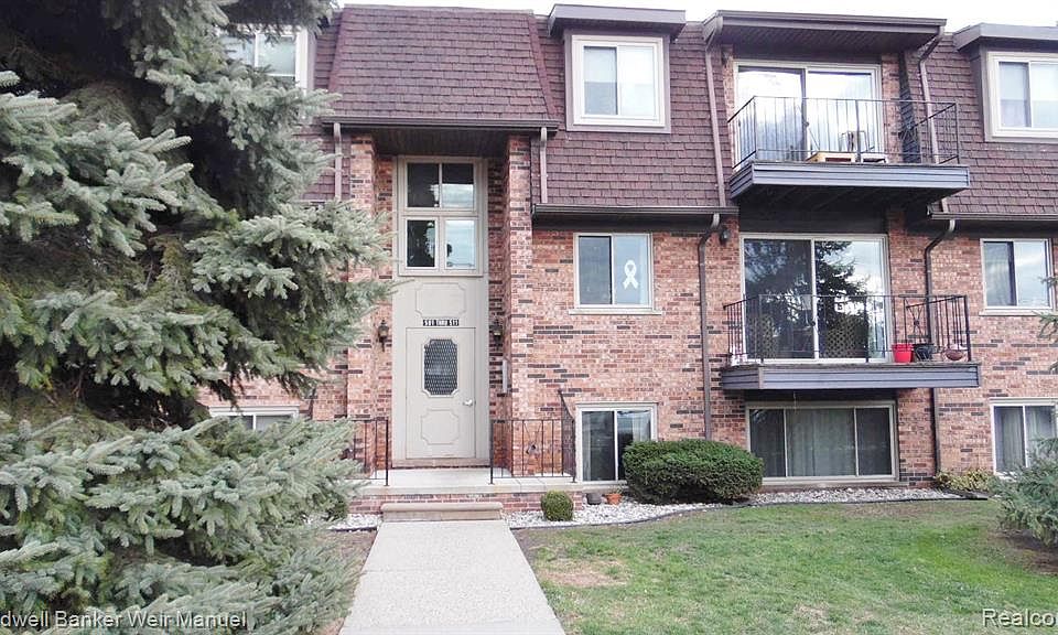 1st image of 509 Riviera Dr #509