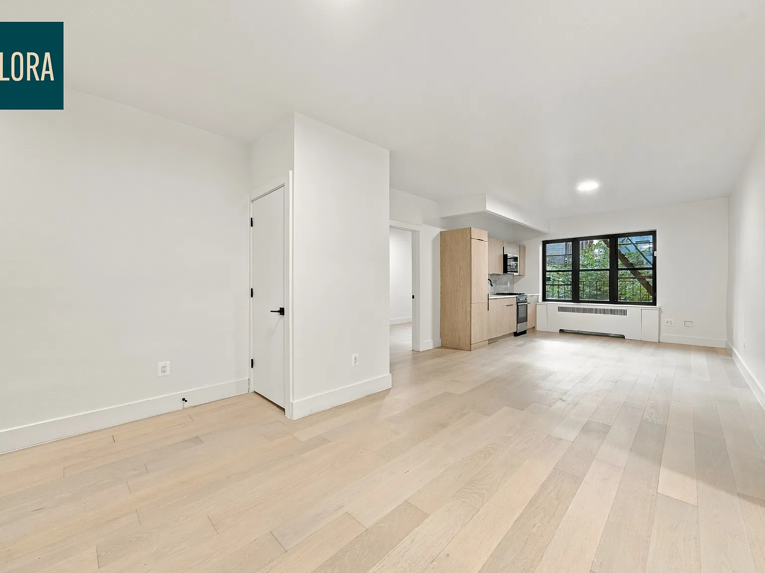 305 East 11th Street — Photo 3
