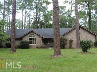 1307 Shawnee Dr, Waycross, GA 31501