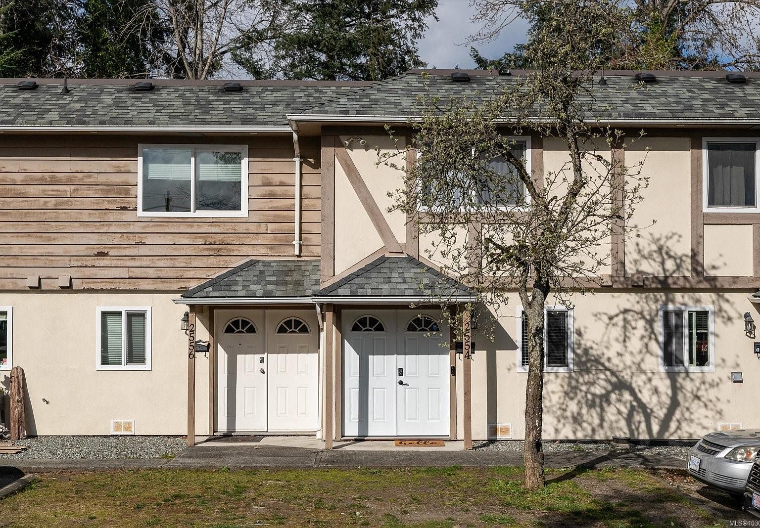 2554 Highland Blvd
