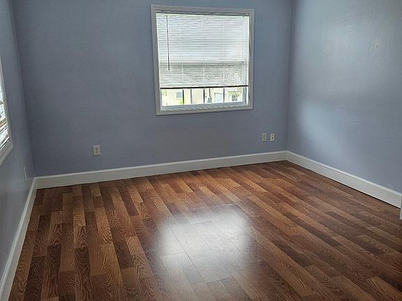 5th image of 900A Timor Ave