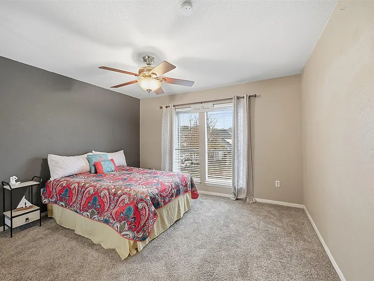 3226 Poe Dr — Photo 27