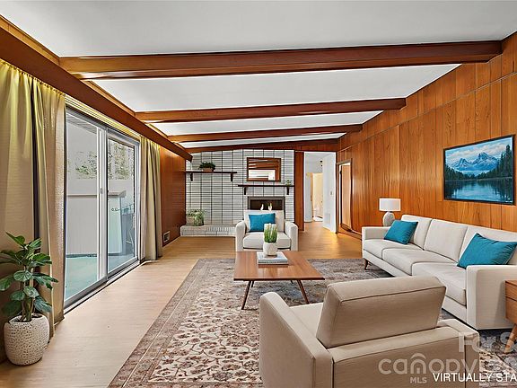 5th image of 701 E Oakwood Ave
