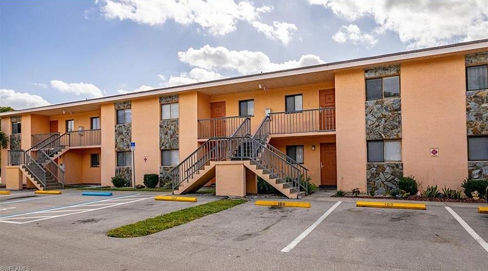 1st image of 2650 Park Windsor Dr APT 108