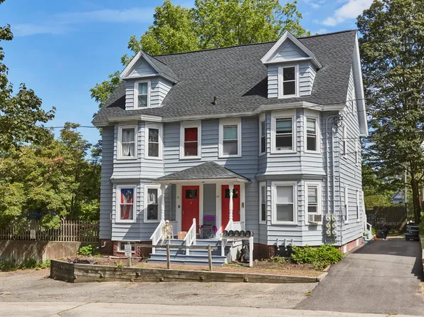 10-12 Pine Street, Kittery, ME 03904