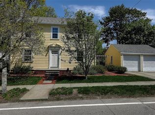 252 Fair St, Warwick, RI 02888