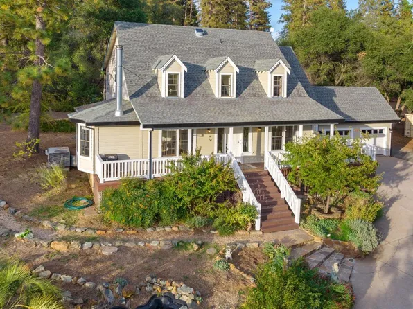 13013 Thoroughbred Loop, Grass Valley, CA 95949