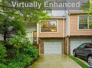 4403 Stonehedge Rd, Edison, NJ 08820