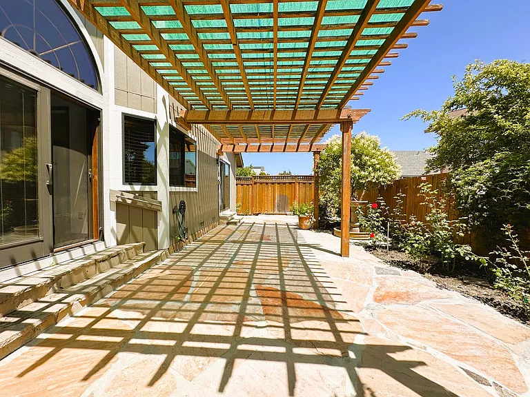 1413 Magnolia Ave — Photo 25