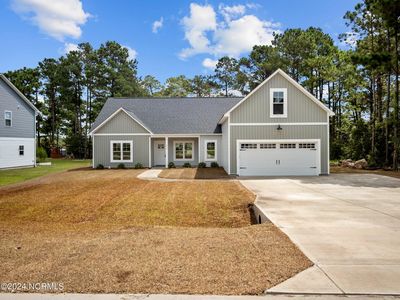 236 E Ivybridge Drive, Hubert, NC, 28539