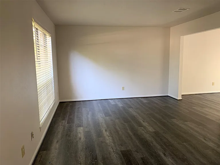 3422 Creek Manor Dr — Photo 5