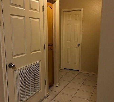 5th image of 2219 W Candlelight Ln #4