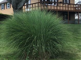 6 N Shore Rd, Preston, CT 06365