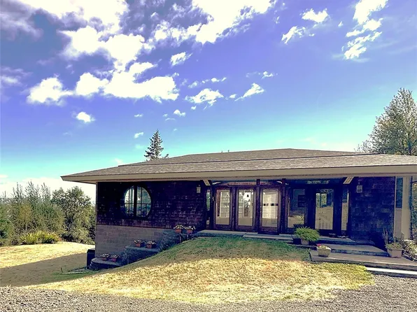 1628 E State Route 4, Cathlamet, WA 98612