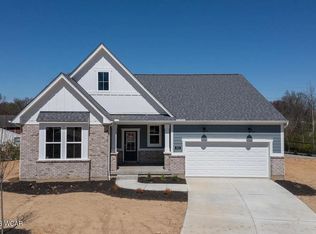 972 Crestpoint Ct, Batavia, OH 45103