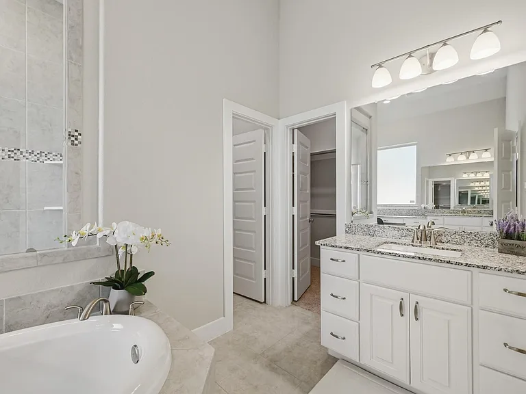 2714 Coastal Trl — Photo 20