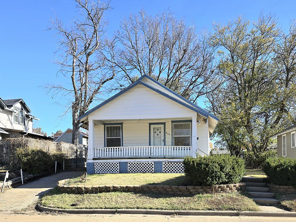 1st image of 837 Sherman St