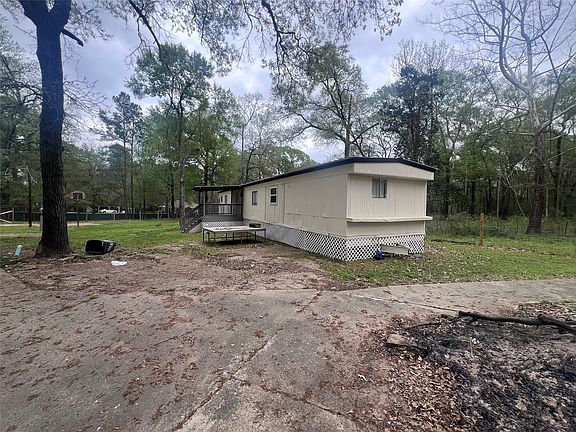 5th image of 41517 S Brenda Ln #A