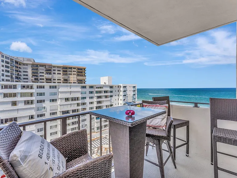 1900 S Ocean Blvd #8G — Photo 15