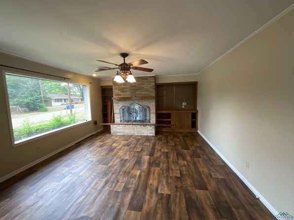 402 Mark Dr, Marshall, TX 75672