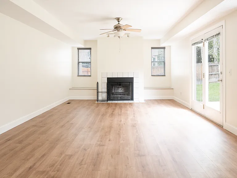10361 S Ashley Park Dr — Photo 12