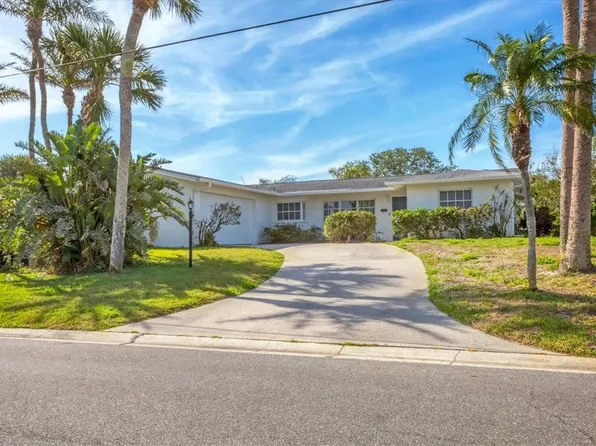 1220 Lakeside Dr, Venice, FL 34293