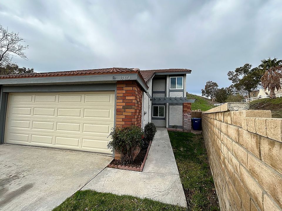 1st image of 15854 Cindy Ct