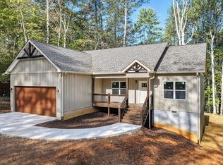 1968 Newport Dr, Ellijay, GA