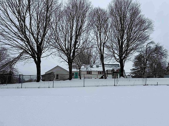 3rd image of 119 Town Farm Road