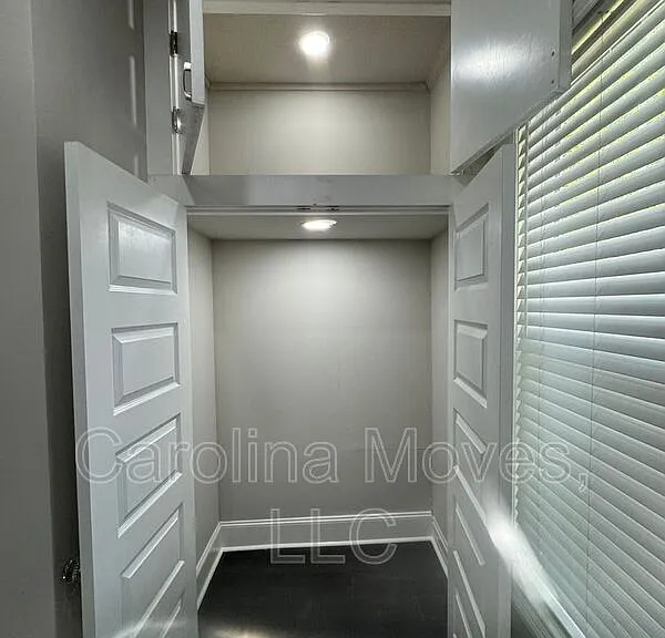 200 Pelham St — Photo 16