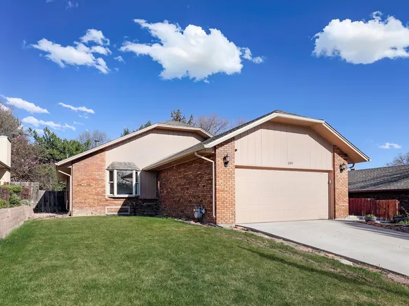 1224 Cornell Dr, Longmont, CO 80503