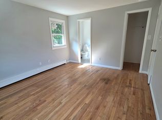 53 High Meadow Ln, Meriden, CT 06451