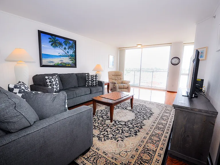 1710 Avenida Del Mundo #607 — Photo 8