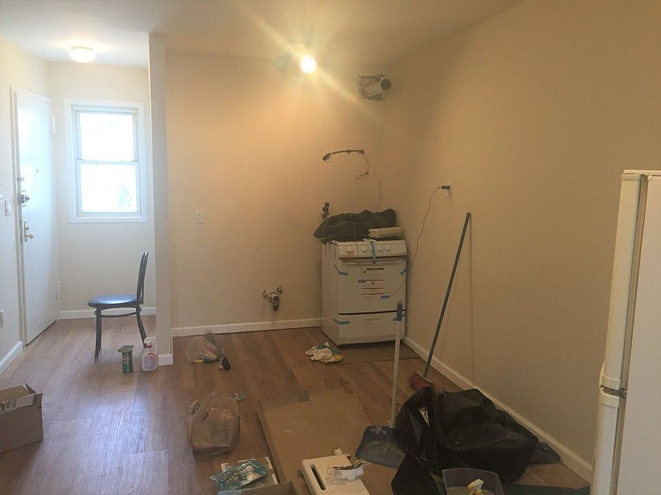 1st image of 5636 61st St APT 1