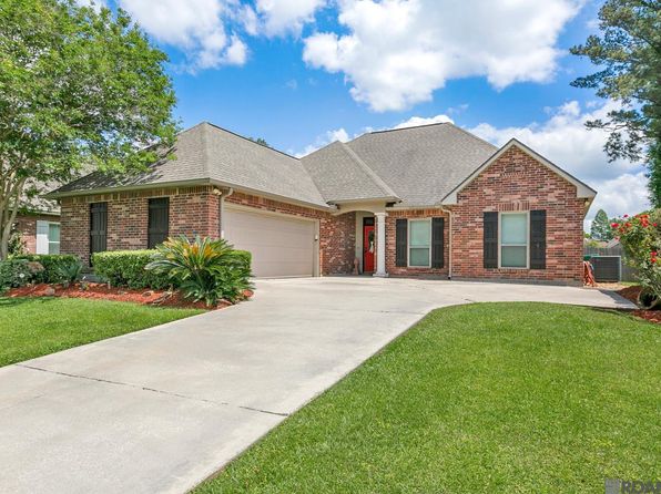 27984 Foxfire Ave, Walker, LA 70785