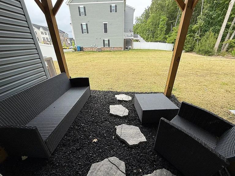 105 Big Woods Dr — Photo 7